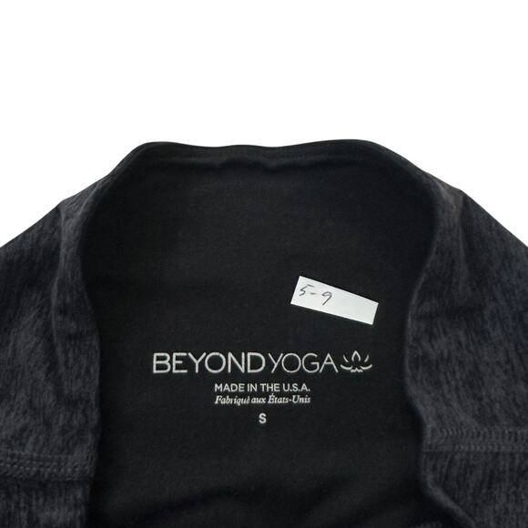 Beyond Yoga Charcoal High Rise Leggings w/ Side Pockets Women's Size Small | 5-9 - Picture 5 of 7